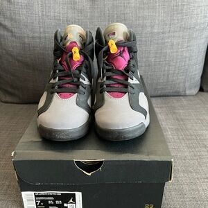Air Jordan 6 - Bordeaux Boy 7